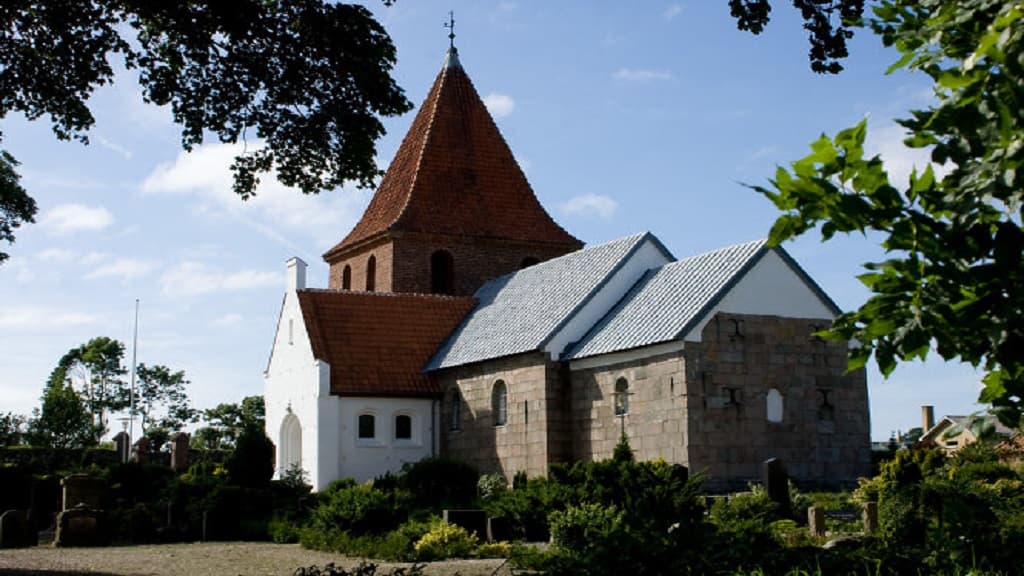 Hallund Kirke