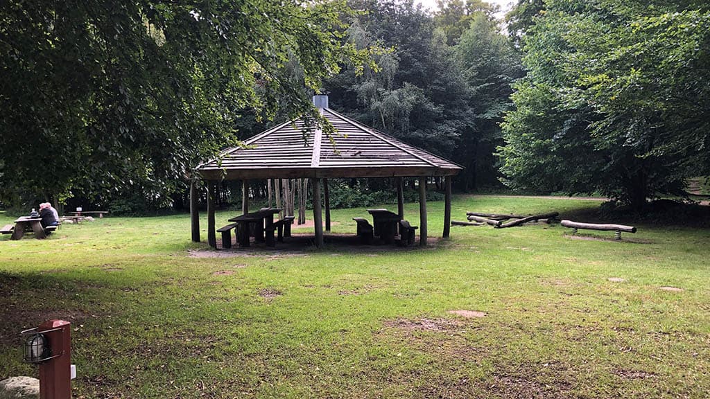 Madpakkehytte Jels Volsted