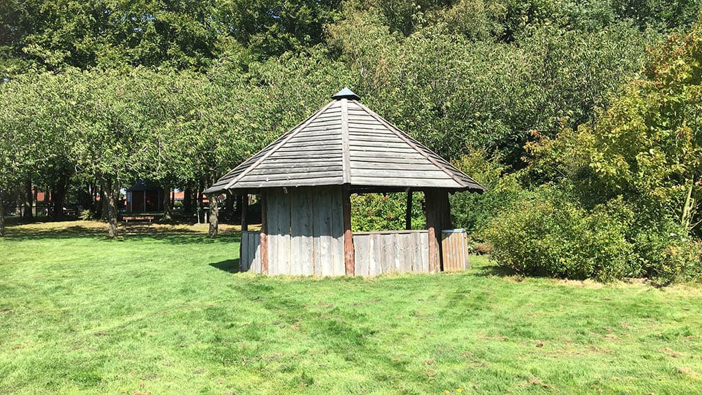 Bålhytte i Troldeparken i Vejen