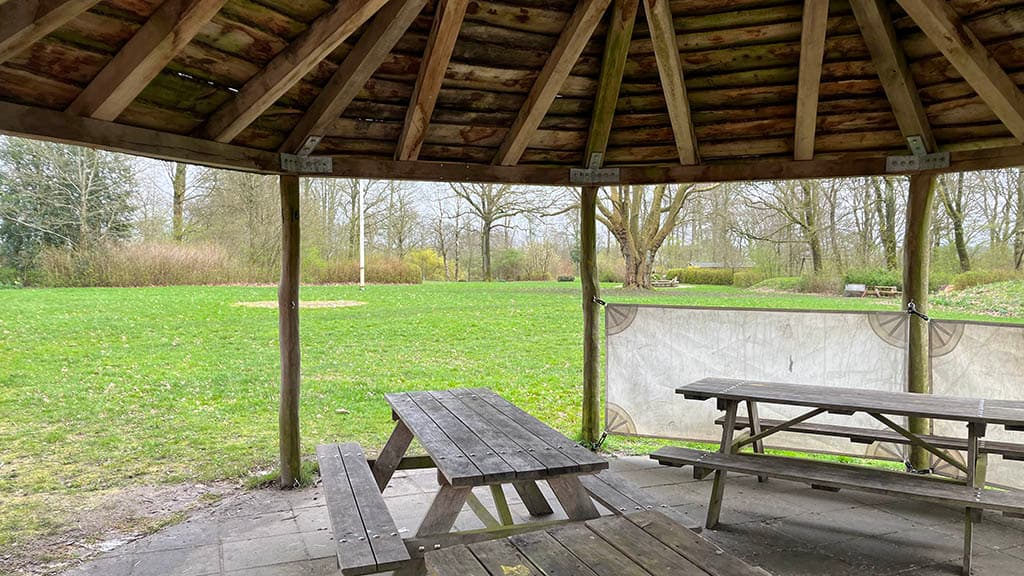 Madpakkehytte i Bække Anlæg