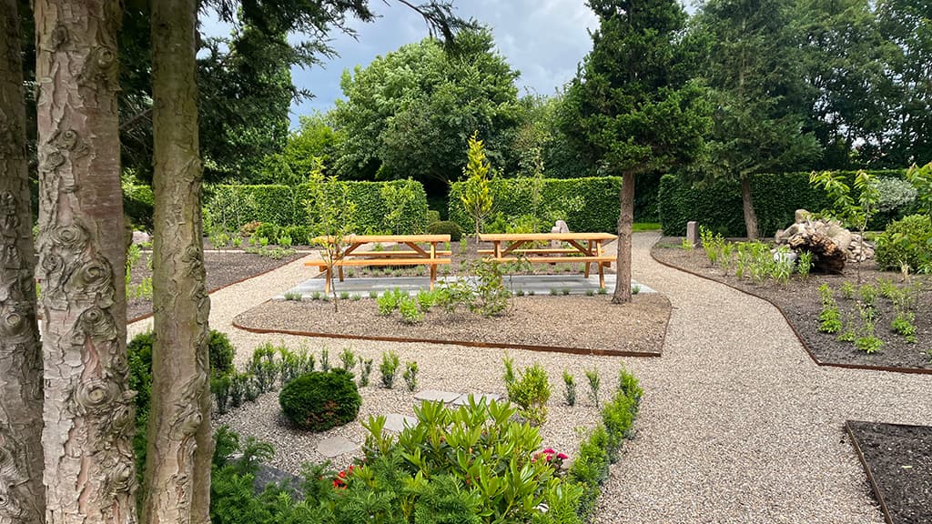 Sansehave ved Skodborg Kirke