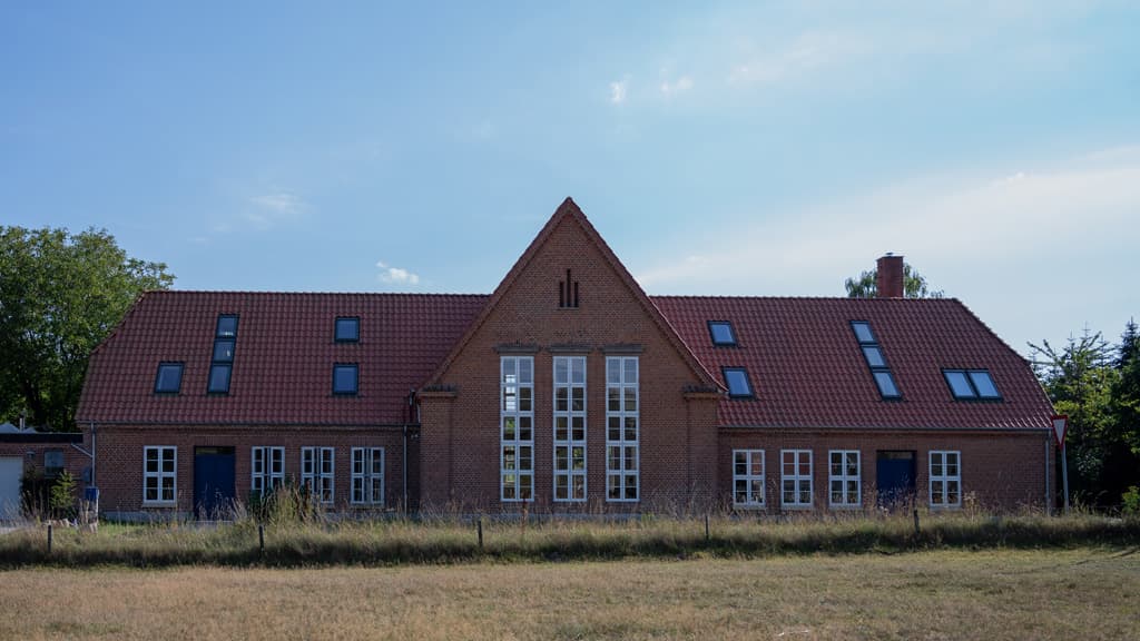 Den smukke murstensbygning BLAS hører hjemme i