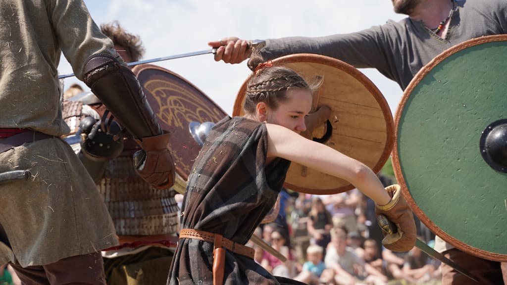 Sværdkamp på Vingsted jernaldermarked