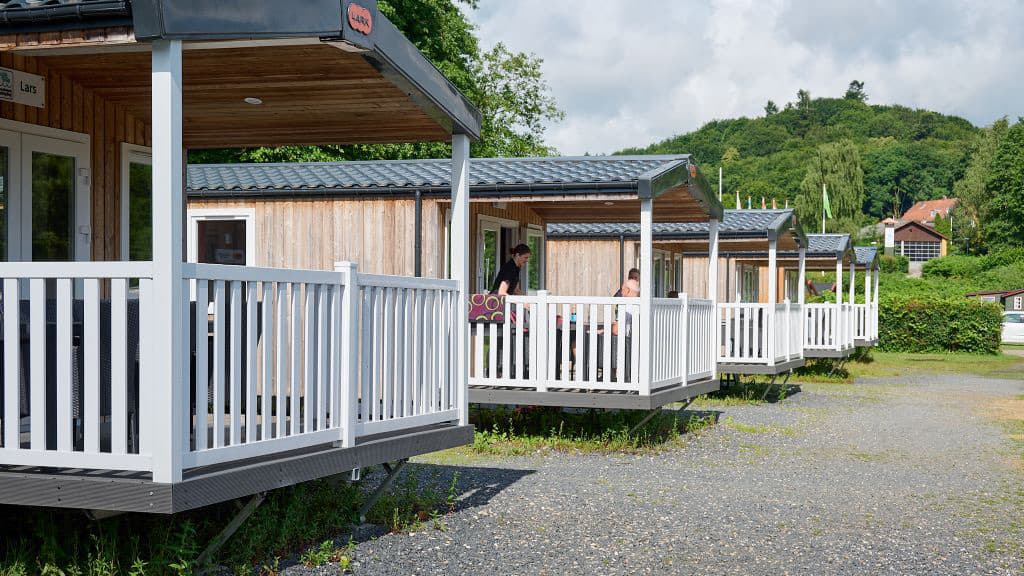 Mobilehomes ved søen på Randbøldal Camping