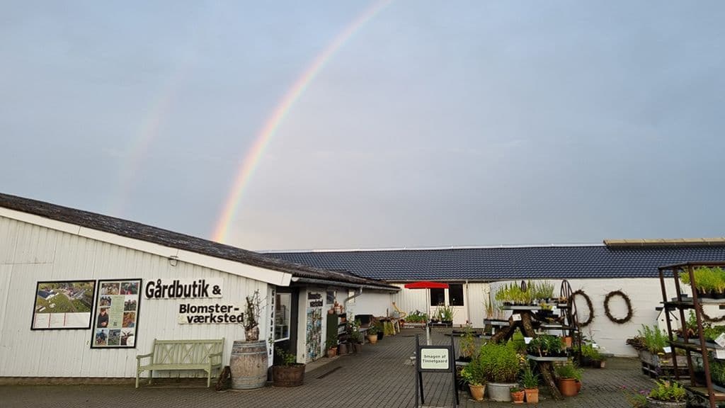 Tinnetgaards blomsterværksted og gårdbutik