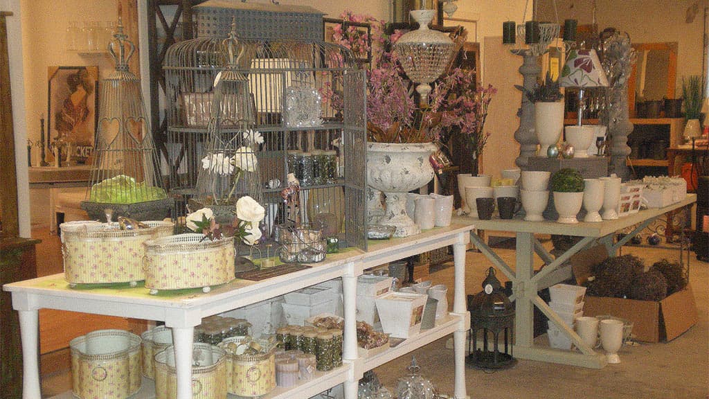 Haughus Gods, Antik og Kræmmermarked