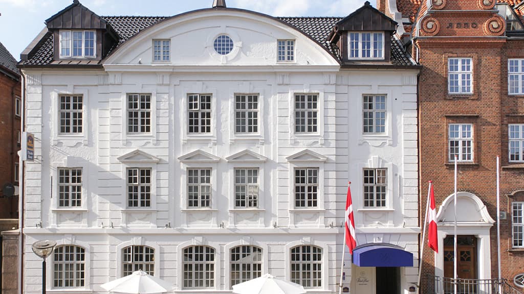 Facade Palads Hotel Viborg
