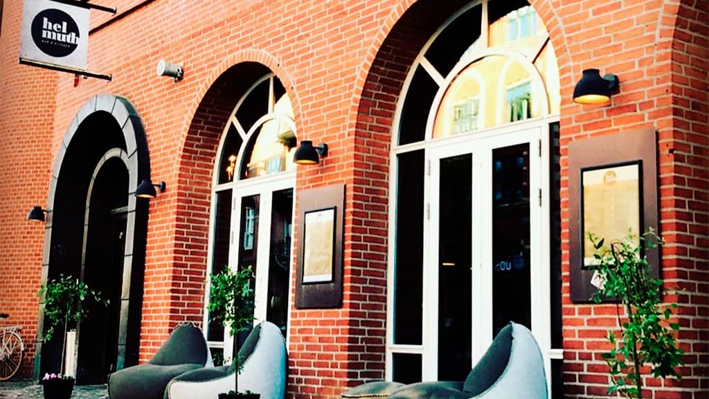 Helmuth Bar & Küche