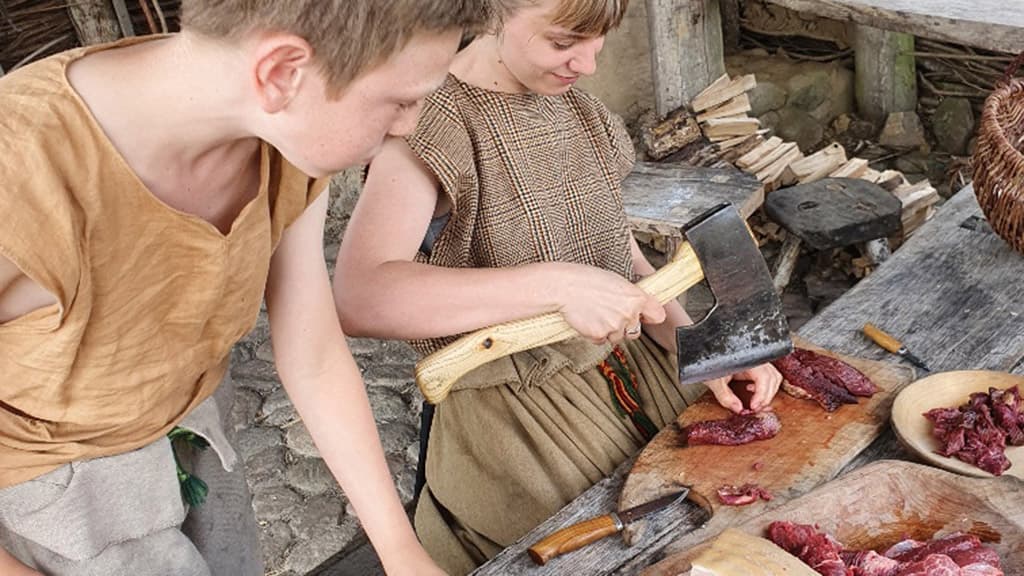 Madlavning i Hvolris Jernalder