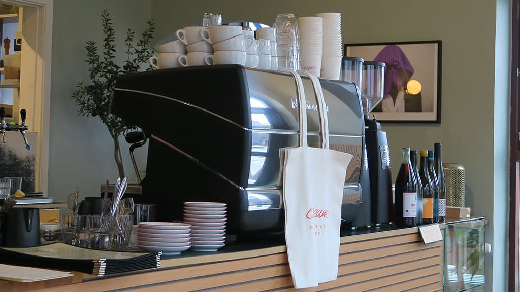 Les Jeunes - Kaffeebar, Bistro und Restaurant in Viborg