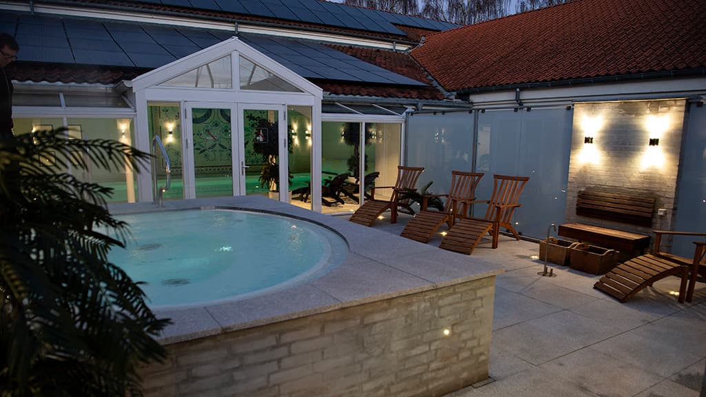 Udendørs spa på Golf Hotel Viborg