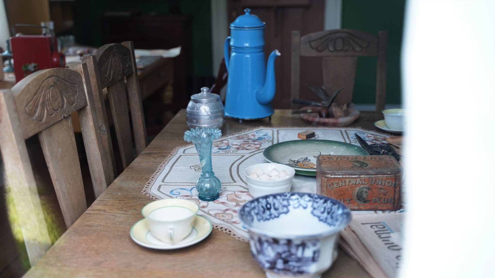 Bindeballe Station kaffebord