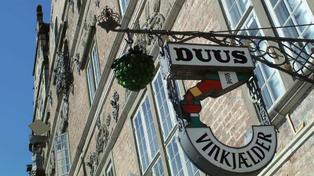 Duus Vinkælder i Jens Bangs Stenhus